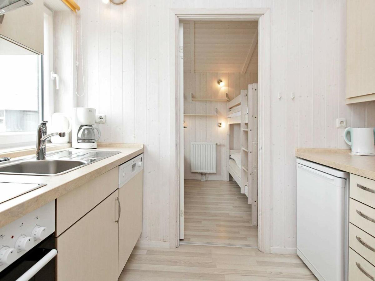 5 Person Holiday Home In Grömitz Buitenkant foto